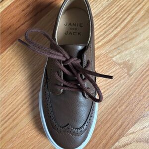 Janie and Jack boys Brown Leather Brogue Shoes size 1
